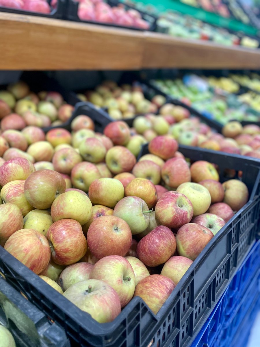 public-1764622245 Maçã Fuji - Image 1